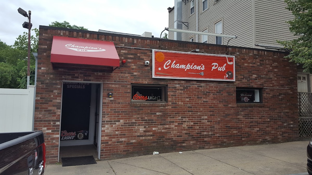 Champions Pub-1