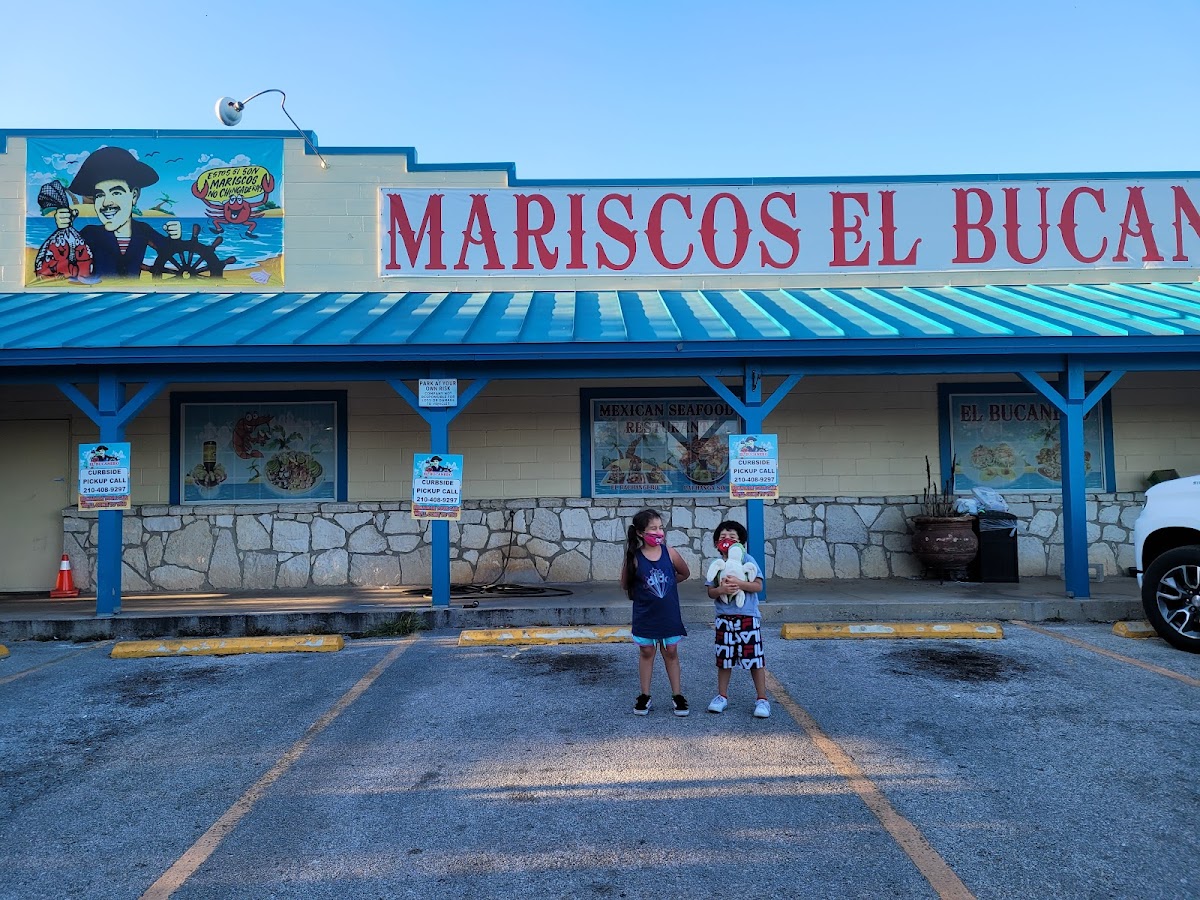 El Bucanero
